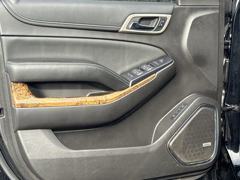 Used 2015 GMC Yukon Denali w/ Premium Package image 10