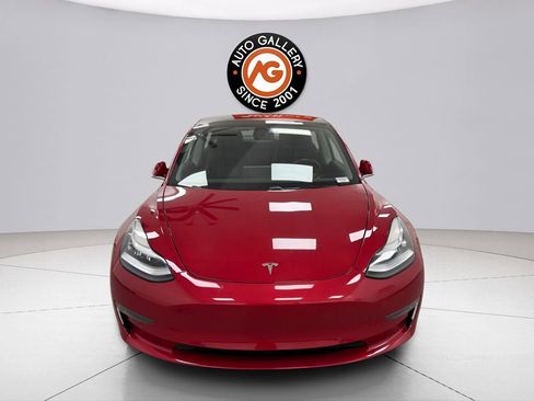 Used 2018 Tesla Model 3 Long Range RWD image 2