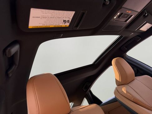 New 2026 Lexus ES 500e AWD/4WD image 5