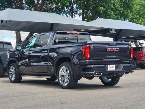 Used 2023 GMC Sierra 1500 Denali w/ Denali Reserve Package AWD/4WD image 5