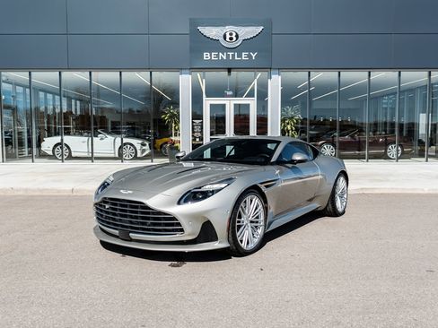 Used 2026 Aston Martin DB12 Coupe image 1