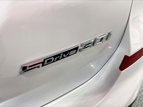 Used 2019 BMW X3 sDrive30i w/ Convenience Package image 8