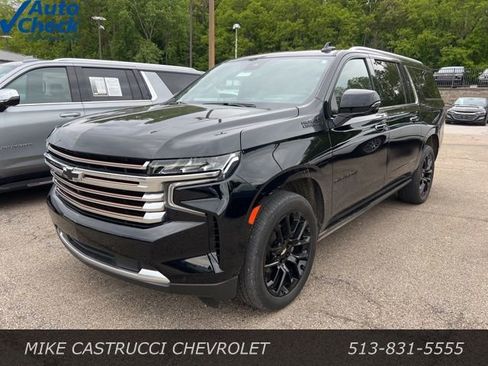 Used 2023 Chevrolet Suburban High Country w/ LPO, Illumination Package AWD/4WD image 1