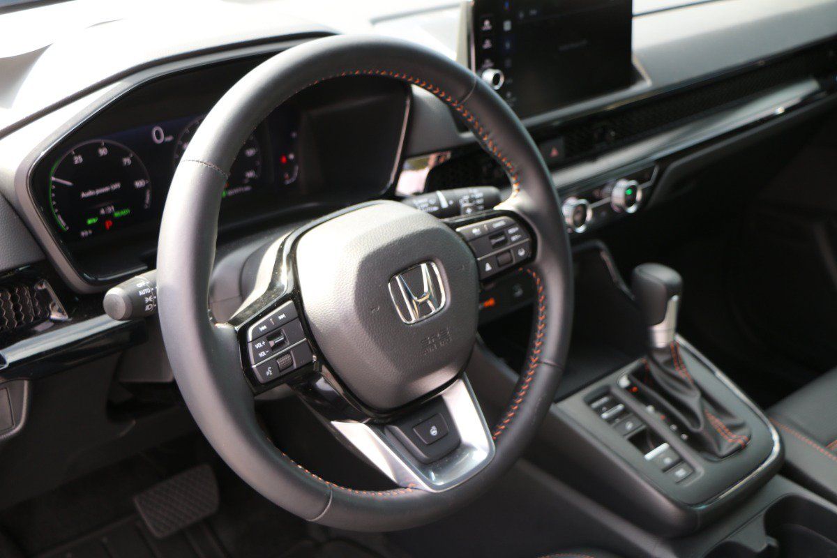 Used 2026 Honda CR-V Sport Touring image 19
