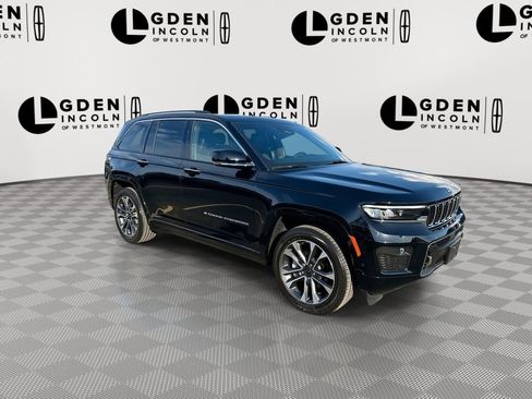 Used 2023 Jeep Grand Cherokee Overland w/ Luxury Tech Group IV AWD/4WD image 2