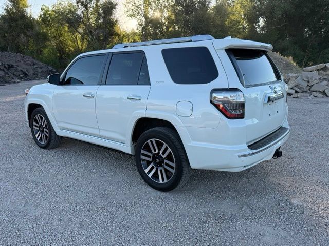 Used 2022 Toyota 4Runner Limited AWD/4WD image 3