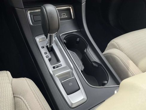 Certified 2025 Subaru Ascent Premium AWD/4WD image 20