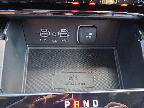 New 2025 Jeep Grand Cherokee L Laredo w/ Luxury Tech Group I RWD image 15