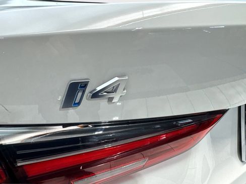 Used 2025 BMW i4 eDrive40 RWD image 23