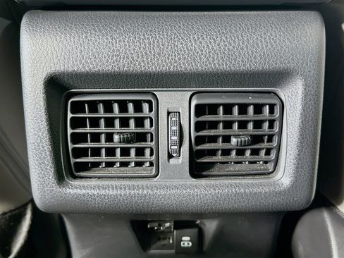 Used 2025 Toyota Camry SE FWD image 26