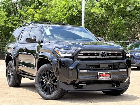 Used 2026 Toyota 4Runner Limited AWD/4WD image 2