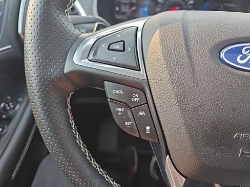 Used 2024 Ford Edge ST w/ Equipment Group 401A AWD/4WD image 16