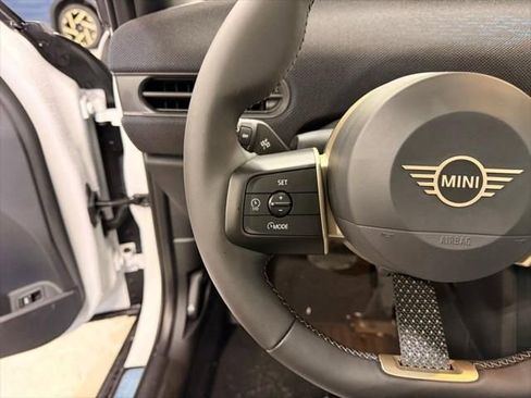 New 2026 MINI Cooper 4-Door Hardtop image 13