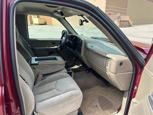 Used 2006 Chevrolet Silverado 1500 LT w/ Light Duty Power Package image 18