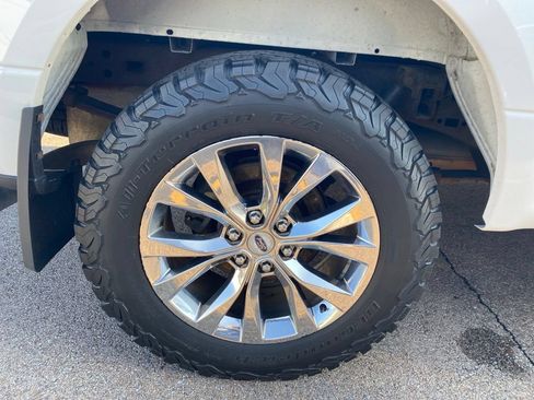 Used 2016 Ford F150 XLT w/ Equipment Group 302A Luxury AWD/4WD image 8