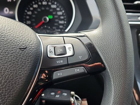 Used 2021 Volkswagen Tiguan S AWD/4WD image 19