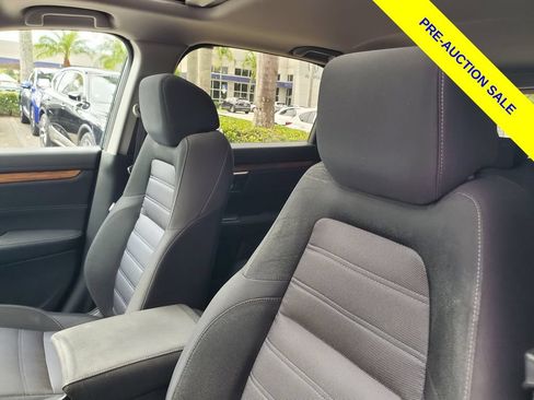 Used 2019 Honda CR-V EX image 16