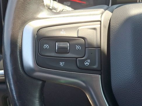 Used 2021 Chevrolet Silverado 1500 LT AWD/4WD image 21