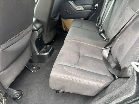 Used 2013 Jeep Wrangler Unlimited Sport AWD/4WD image 11
