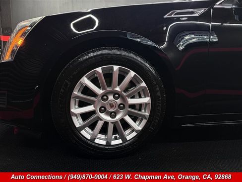 Used 2011 Cadillac CTS Sedan RWD image 26
