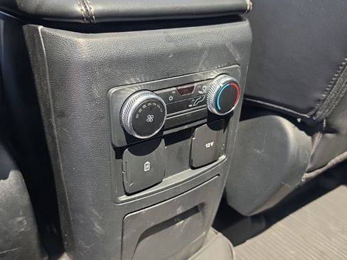 Used 2023 Ford Explorer XLT w/ Equipment Group 202A AWD/4WD image 14