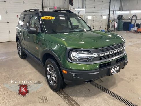 Used 2024 Ford Bronco Sport Badlands w/ Premium Package AWD/4WD image 1