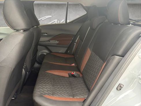 Used 2021 Nissan Kicks SR w/ Exterior Package image 22