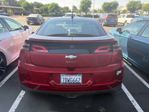 Used 2013 Chevrolet Volt Premium w/ Premium Trim Package FWD image 5