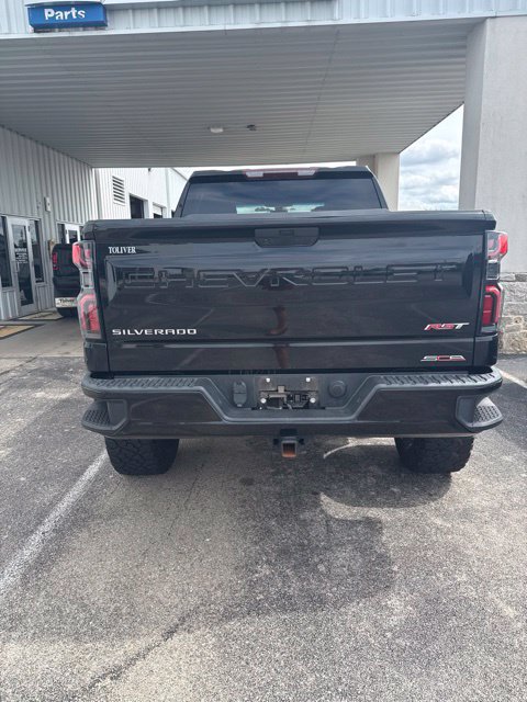 Used 2020 Chevrolet Silverado 1500 RST w/ Texas Edition AWD/4WD image 3