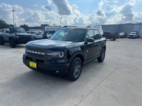New 2025 Ford Bronco Sport Big Bend w/ Convenience Package AWD/4WD image 7