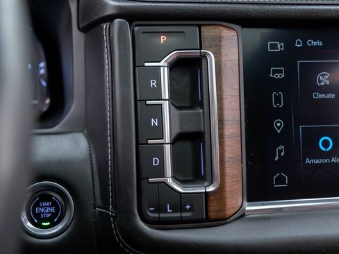 Used 2024 GMC Yukon Denali Ultimate image 26