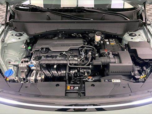 New 2026 Hyundai Kona SE image 11