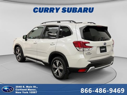 Used 2020 Subaru Forester Touring AWD/4WD image 3