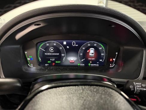 Used 2025 Honda Civic Sport image 26