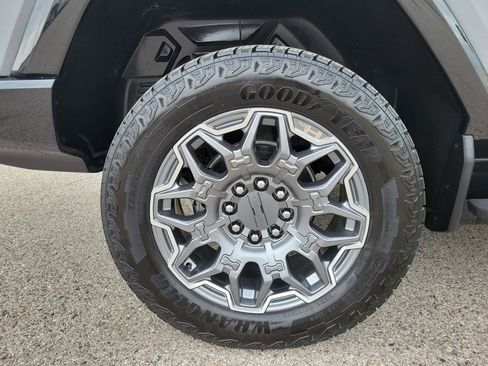 Used 2025 GMC Hummer EV 3X AWD/4WD image 5