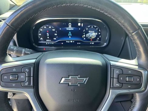 Used 2022 Chevrolet Tahoe Z71 w/ Luxury Package image 31