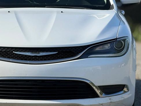 Used 2016 Chrysler 200 Limited w/ Convenience Group FWD image 12
