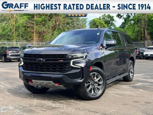 Used 2023 Chevrolet Suburban Z71 w/ Luxury Package AWD/4WD image 1