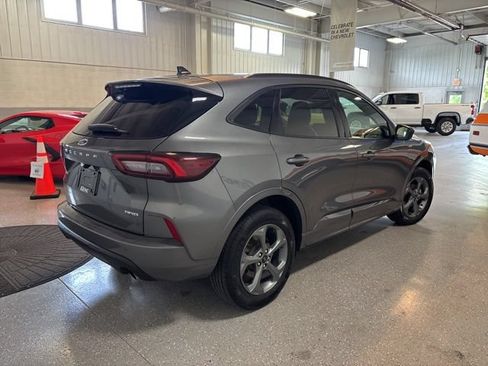 Used 2024 Ford Escape ST-Line AWD/4WD image 4