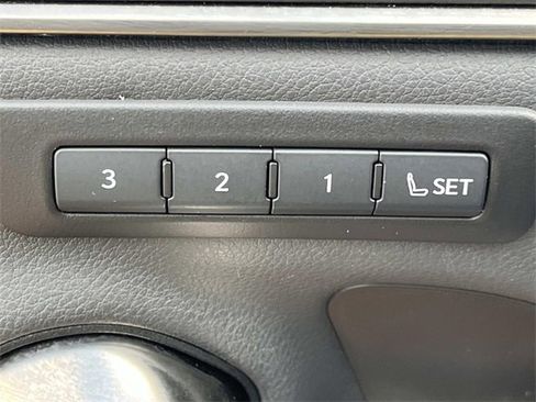 Used 2022 Lexus ES 350 w/ Premium Package image 29