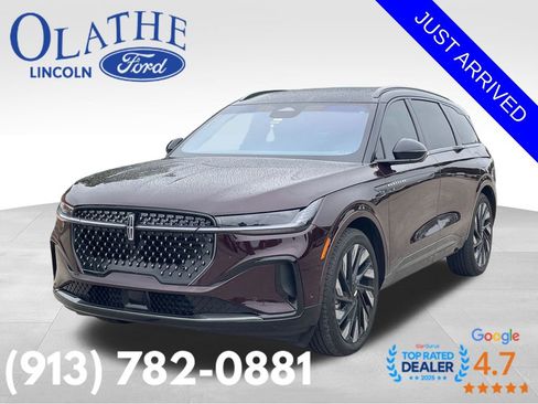 Used 2024 Lincoln Nautilus Reserve w/ Equipment Group 202A AWD/4WD image 1