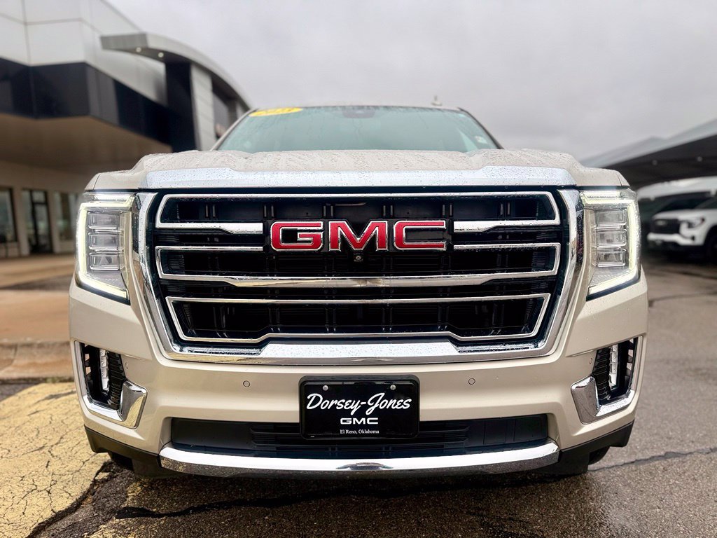 Used 2023 GMC Yukon XL SLT w/ SLT Luxury Package RWD image 2