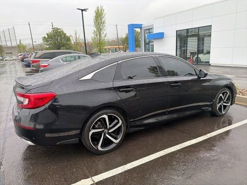 Used 2021 Honda Accord Sport image 3