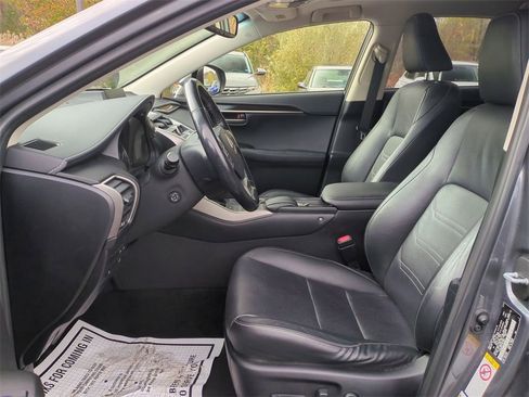 Used 2015 Lexus NX 300h AWD image 22