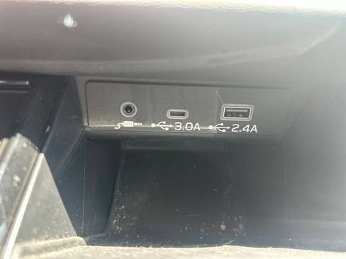 Certified 2025 Subaru Outback Premium w/ Popular Package #1A AWD/4WD image 24