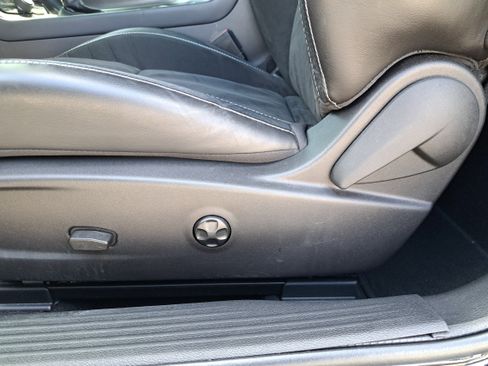 Used 2021 Dodge Challenger SRT Hellcat w/ Plus Package image 14