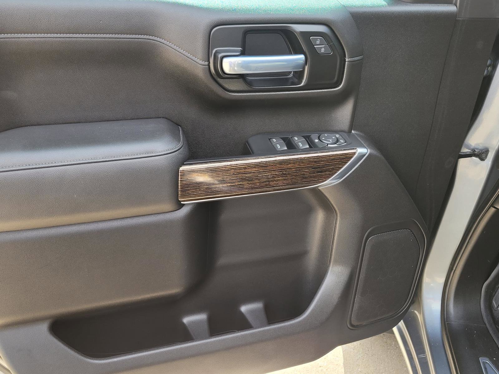 Used 2021 GMC Sierra 1500 Elevation AWD/4WD image 19