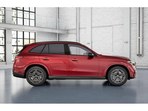New 2026 Mercedes-Benz GLC 300 4MATIC image 2