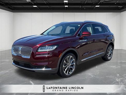 Used 2023 Lincoln Nautilus Reserve w/ Equipment Group 201A AWD/4WD image 1