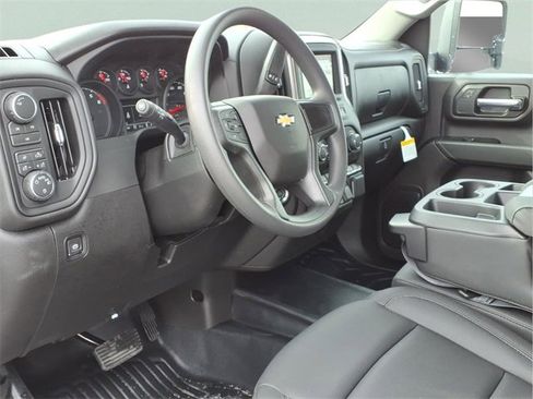 New 2026 Chevrolet Silverado 2500 W/T image 8